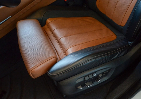 BMW X6 cena 179900 przebieg: 154500, rok produkcji 2017 z Głowno małe 277